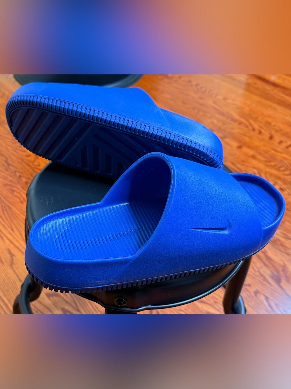 Beautiful Nike Calm Slides!!!